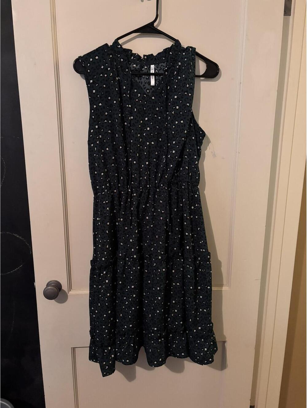 Sleeveless Ruffle Neck Leopard Print Dress – Teal | Size L